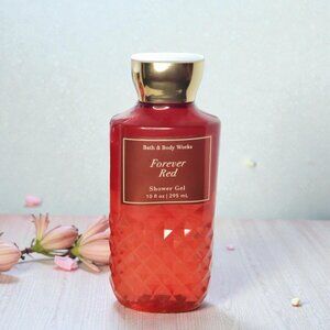🆕Bath & Body Works Forever Red Shower Gel